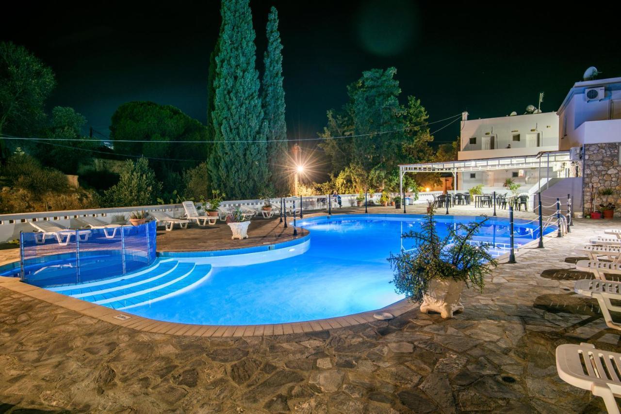 Ilias Studios Sevasti Panormos  Exteriör bild