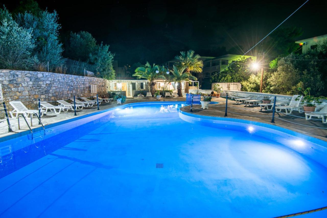 Ilias Studios Sevasti Panormos  Exteriör bild