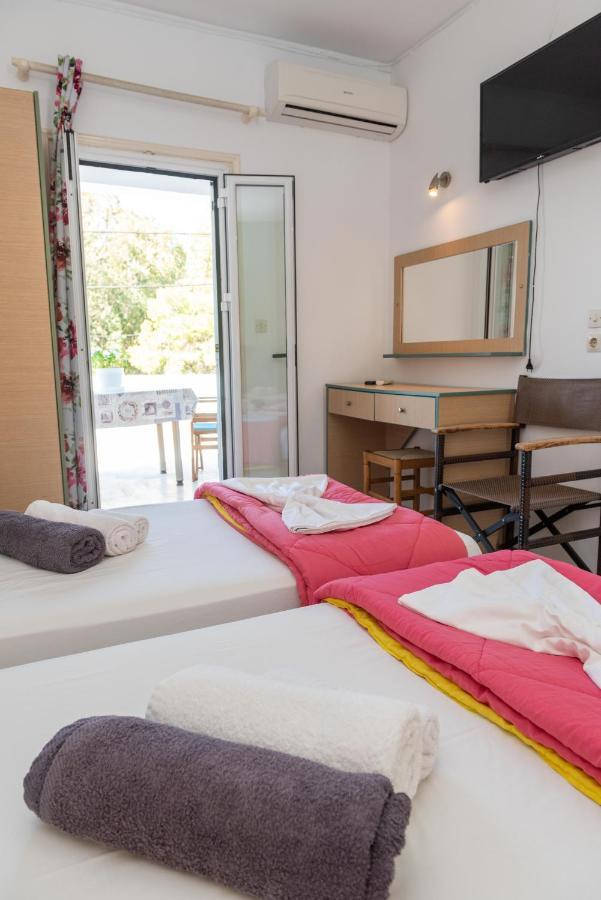 Ilias Studios Sevasti Panormos  Exteriör bild