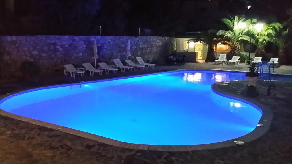 Ilias Studios Sevasti Panormos  Exteriör bild